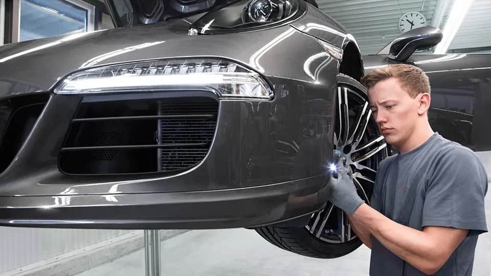 Jak załatwić przegląd samochodu na lewo i uniknąć problemów prawnych