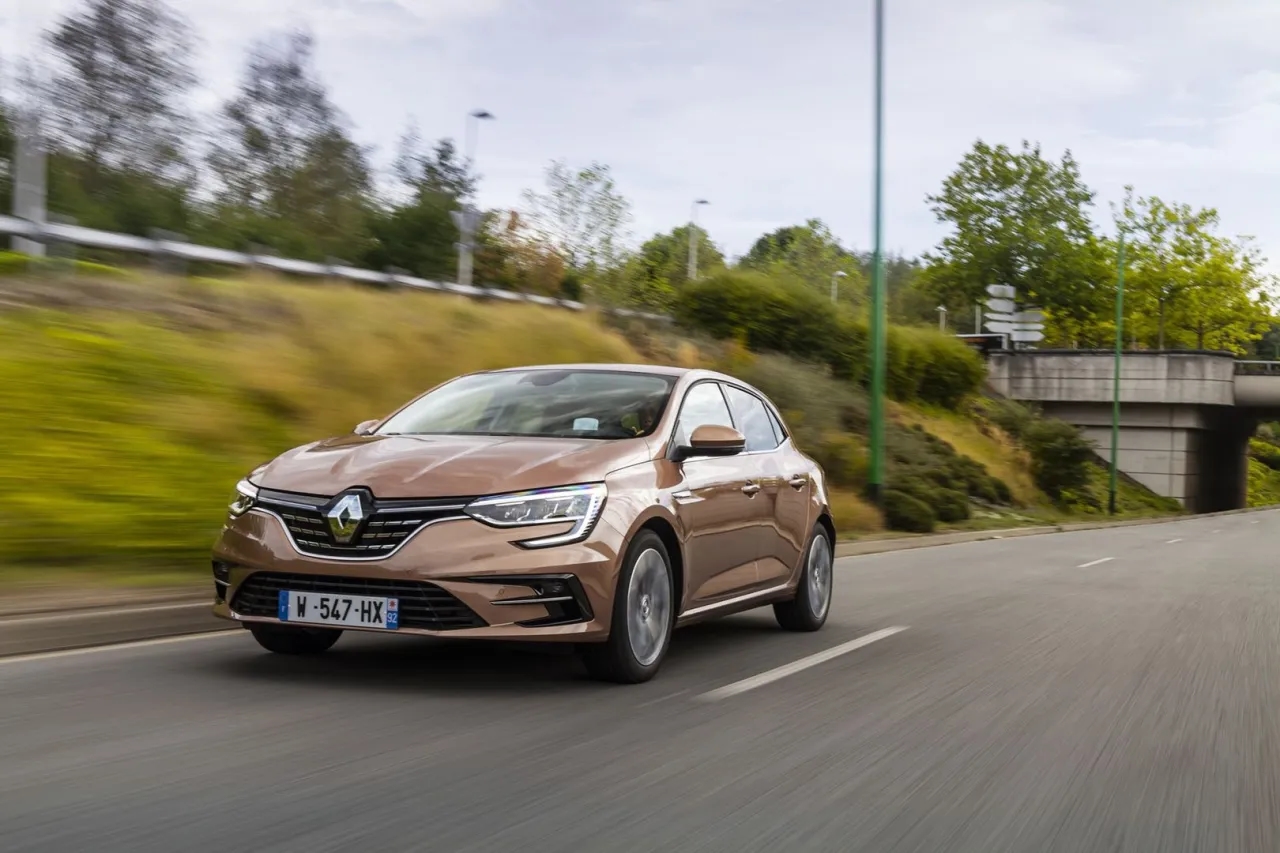 Renault Megane 2 jaki silnik wybrać, by uniknąć problemów i kosztów