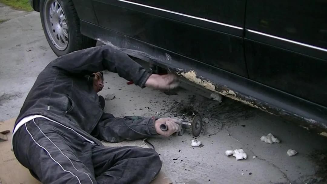 Czym wypełnić progi w samochodzie, aby uniknąć kosztownych napraw?